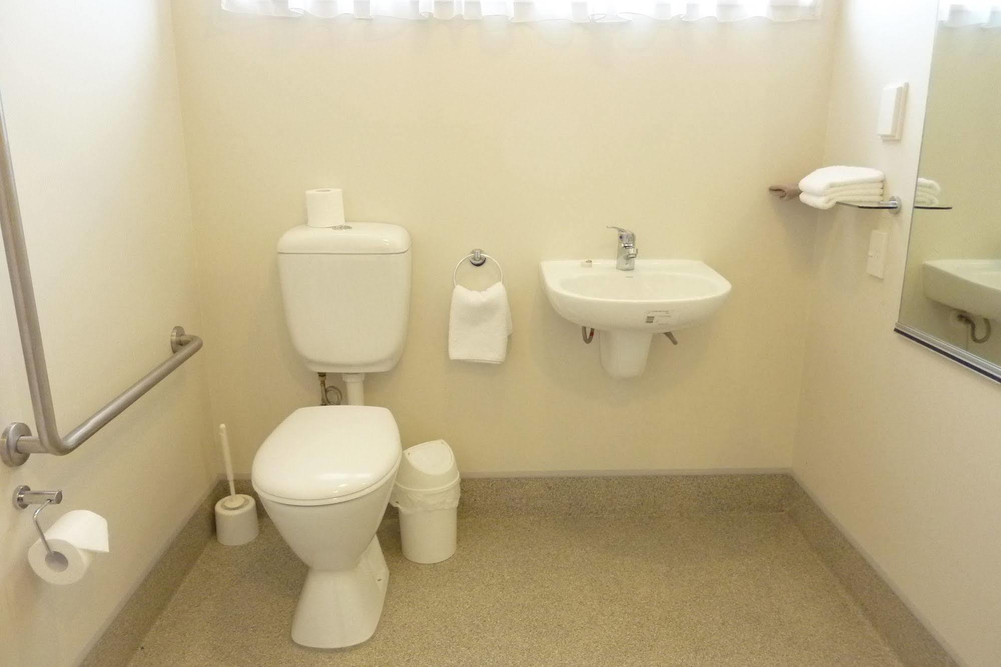 Colonial Inn Motel Christchurch Bagian luar foto